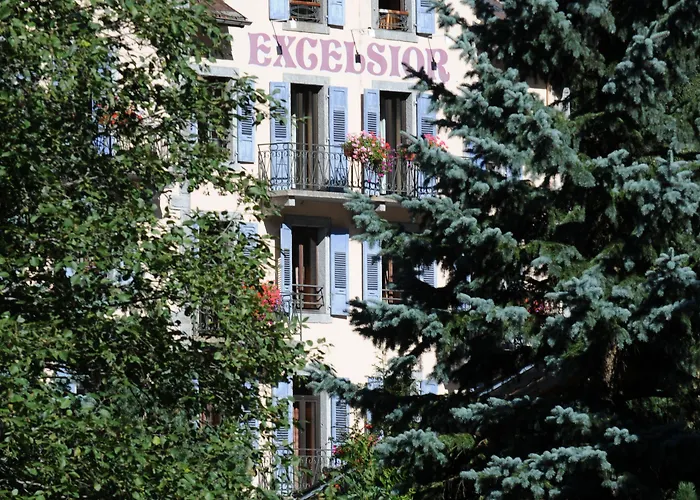 Excelsior & 4*