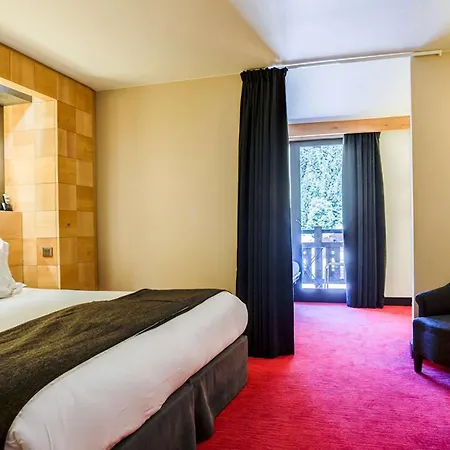 Excelsior Hotel 4*