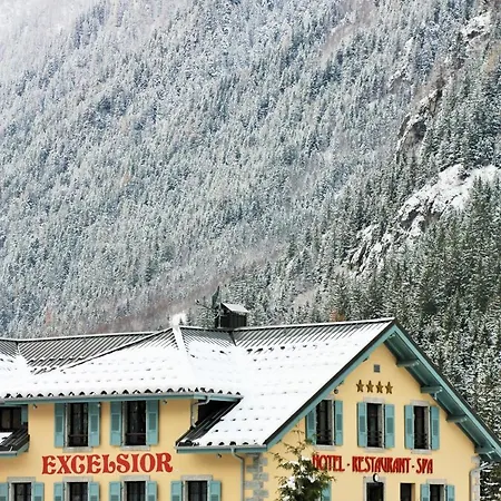 Excelsior Hotel 4*