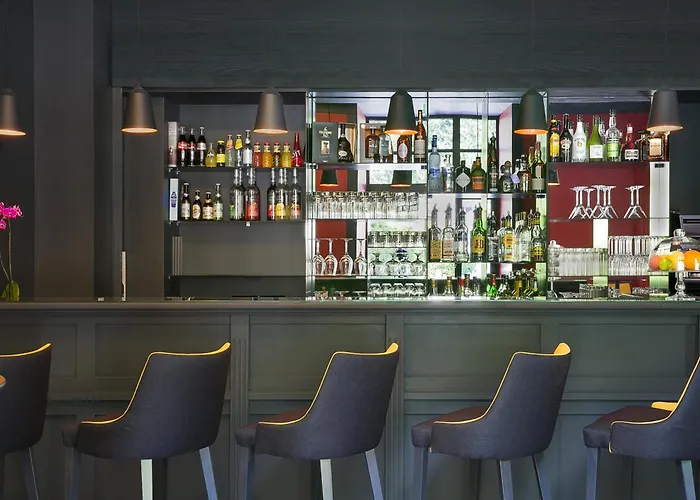 Hotell Excelsior & 4*