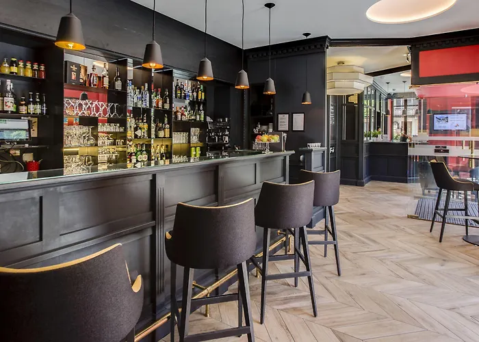 Hotell Excelsior & 4*